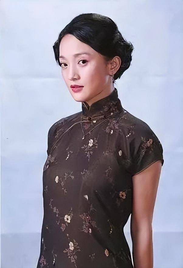 万万没想到，50岁“丁克”了一辈子的周迅，而今竟然成人生赢家！