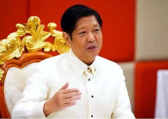 菲政坛大动乱！菲律宾叛军大闹，4人丧命！马科斯焦头烂额