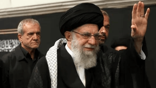 特朗普撒下弥天大谎,被当众拆穿!伊朗军方:上射程2000公里的导弹