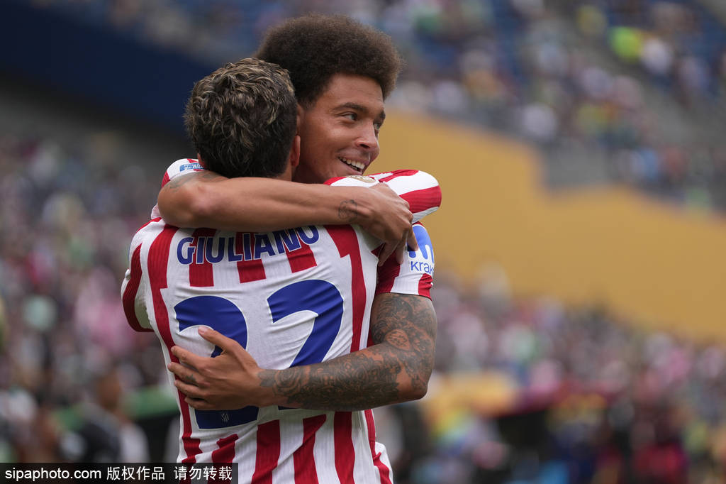 世俱杯-巴里奥斯双响马竞3-0 首支出局队西雅图海湾人