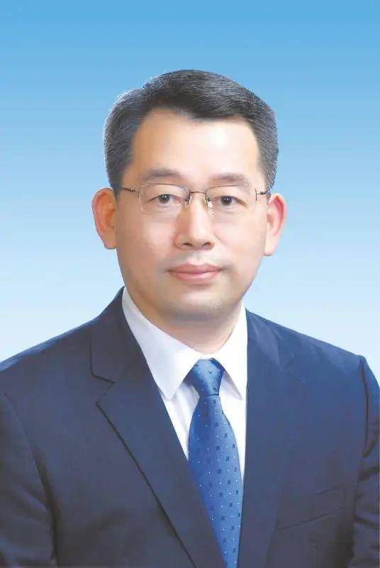 两个省级党委组织部部长调整