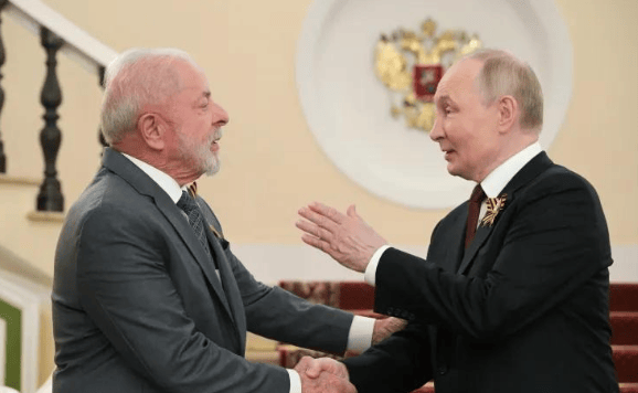 金砖峰会突生变故,巴西不许普京入境,敢来就要被逮捕?俄方忍了