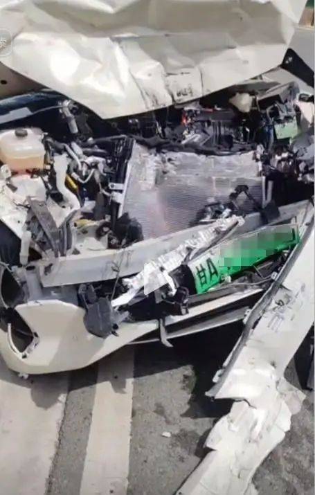 男友驾车出事故致女子截瘫，男方母亲首次回应：愿接受判决担责