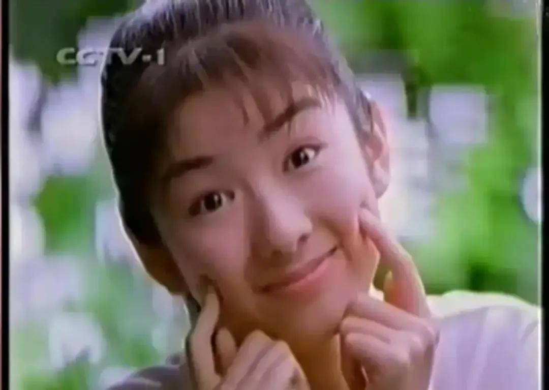 黄奕凭颜值当艺人！妩媚又英气，曾是女扮男装赛道天花板