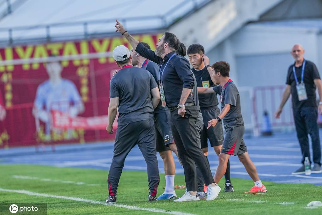 中超-蒯纪闻替补登场两送助攻 海港客场3-1亚泰联赛4连胜