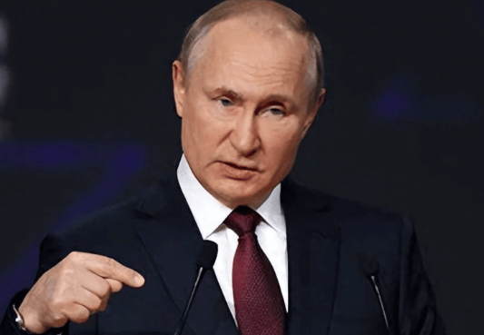 普京高调宣布出席，特朗普也想来华，中美俄三国有大事发生？关键时刻，普京身边人表态了