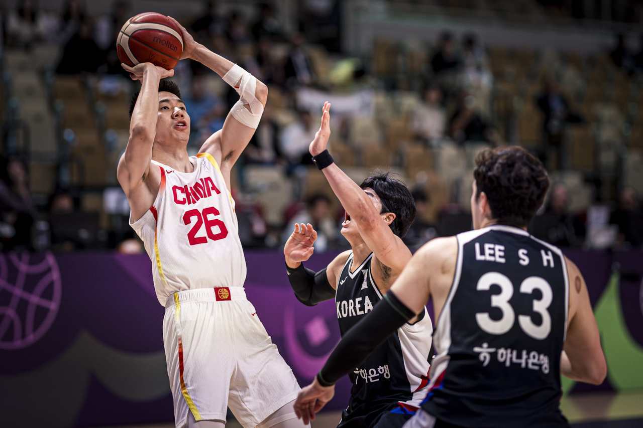 12个拼命三郎，6个来自浙江，“浙”势力为中国男篮撑起半边天