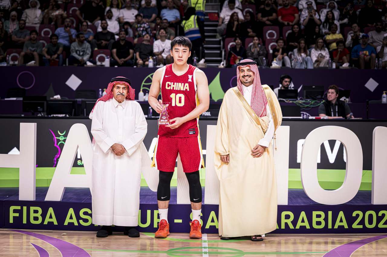 12个拼命三郎，6个来自浙江，“浙”势力为中国男篮撑起半边天