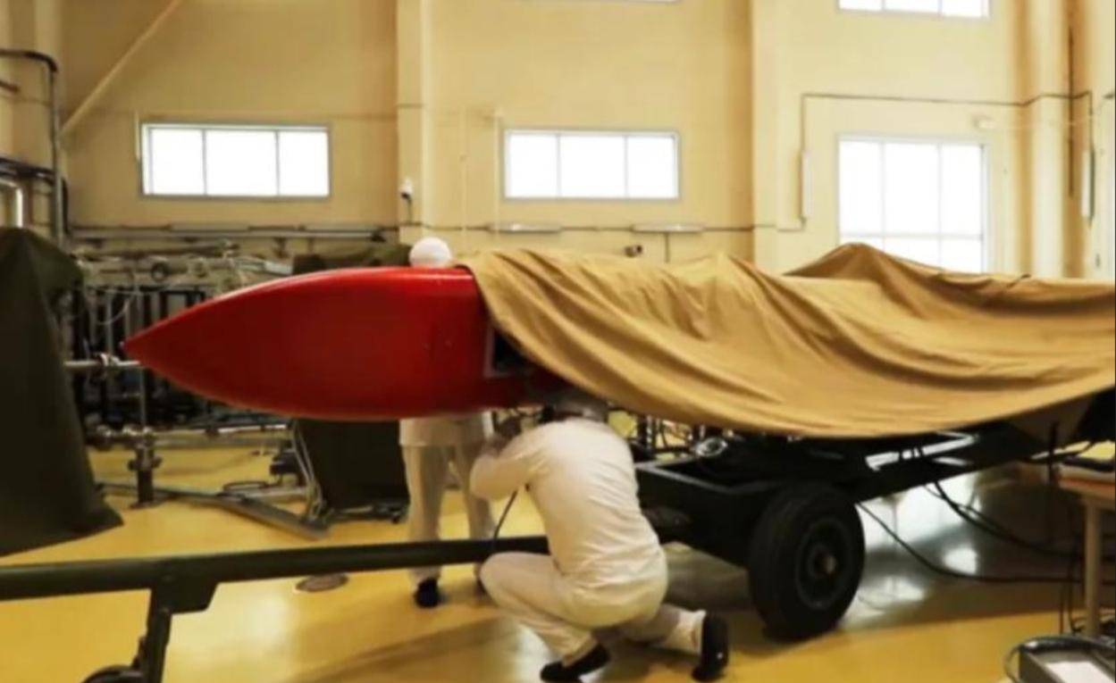 还敢威胁抓捕普京，俄军划禁飞区试射核导弹，美俄峰会的强大底气