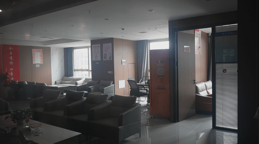 确认过眼神，两天就闪婚！不到一年被离婚，寻妻小伙：为了结婚我家花了30万