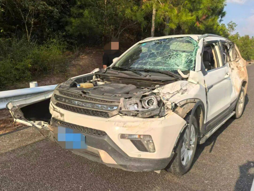 司机强行变道酿大祸，反诬赖对方：“我要是撒谎就天打雷劈！”