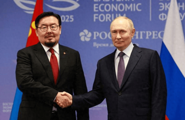 蒙古最高层激烈内斗，结果两败俱伤，沉默72小时，总统亲自力排众议，不能再这样乱下去了！