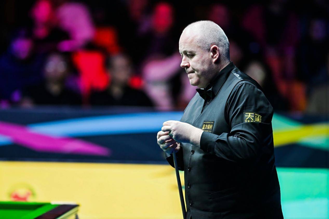 斯诺克国锦赛新王加冕 中国小将吴宜泽南京登顶夺生涯首冠