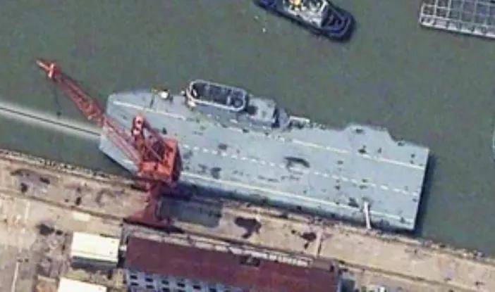 官泄!国产某无人机航母已悄悄服役!中国航母数量已不可查?